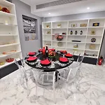 ذا رومان ريزيدنس